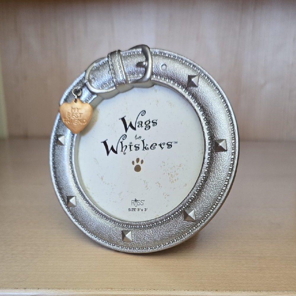 Pet Collar "My Best Friend" Picture Frame, Silver Color, Russ Wags To Whiskers